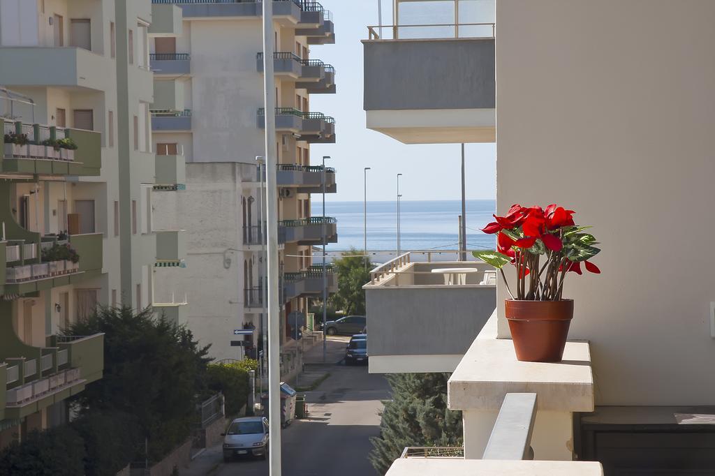 Lido Vistamare Apartment